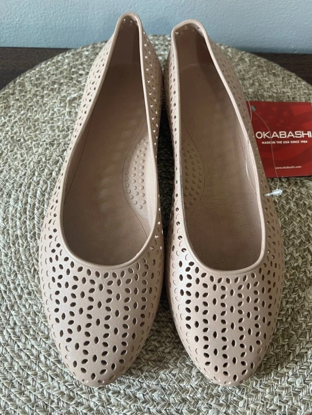 Okabashi Samantha Ballet Flats Size 8 Women's Blush / Nude Color.
